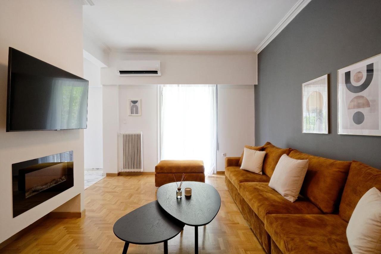 Elegant Big Apartment In Athens Center With Balcony Экстерьер фото